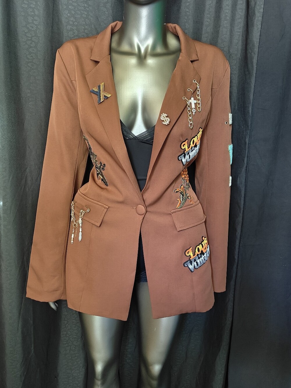Junk Brooch Blazer